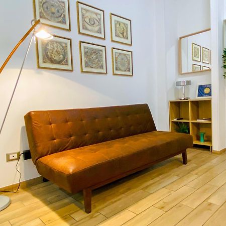 Butterfly Suite Rome Bagian luar foto